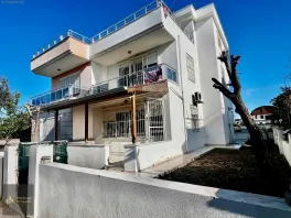 Serik Kadriyede 3+1 Doğalgazlı Villa — fotoğraf 1