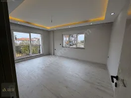 Yeniköy'de Lüks ve Konforlu Yüksek Kredi İmkanı 2+1 Daire — fotoğraf 5