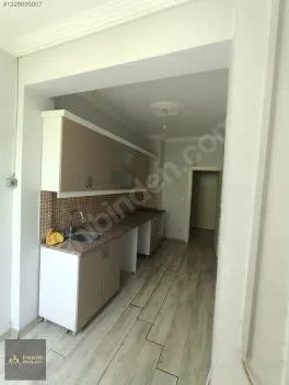 Şehrin Merkezi'nde Geniş 3+1 Kiralık Ofis — fotoğraf 4