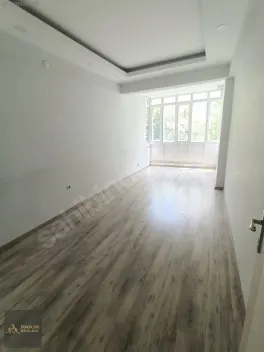 Şehrin Merkezi'nde Geniş 3+1 Kiralık Ofis — fotoğraf 7
