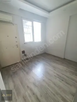 Şehrin Merkezi'nde Geniş 3+1 Kiralık Ofis — fotoğraf 9