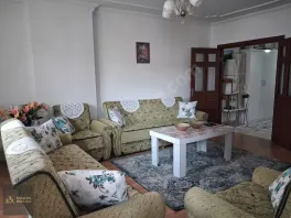 Merkezi Konumun Tam Kalbinde! 2+1 Asansörlü Satılık Daire — fotoğraf 10