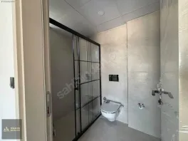 Yeniköyde Merkezi Konumda Yüksek Krediye Uygun 2+1 Daire — fotoğraf 12