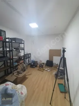 Şehrin Kalbinde | Prestijli Konum | 100 m² Kiralık Dükkan — fotoğraf 10