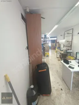 Şehrin Kalbinde | Prestijli Konum | 100 m² Kiralık Dükkan — fotoğraf 13