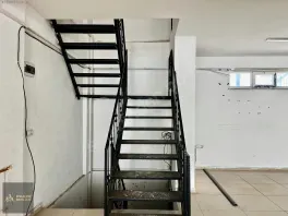 Atatürk Caddesinde Kiralık Geniş Köşe Dükkan — fotoğraf 8