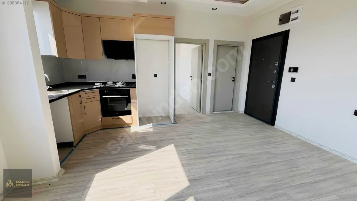 Döşemealtı Yeniköyde 1+1 Kiralık Daire — fotoğraf 1